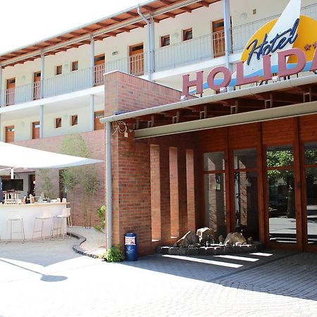 Hotel Holiday Siófok Eksteriør billede