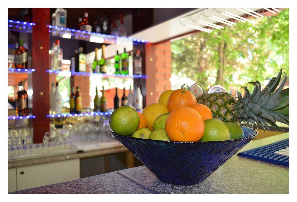Hotel Holiday Siófok Eksteriør billede