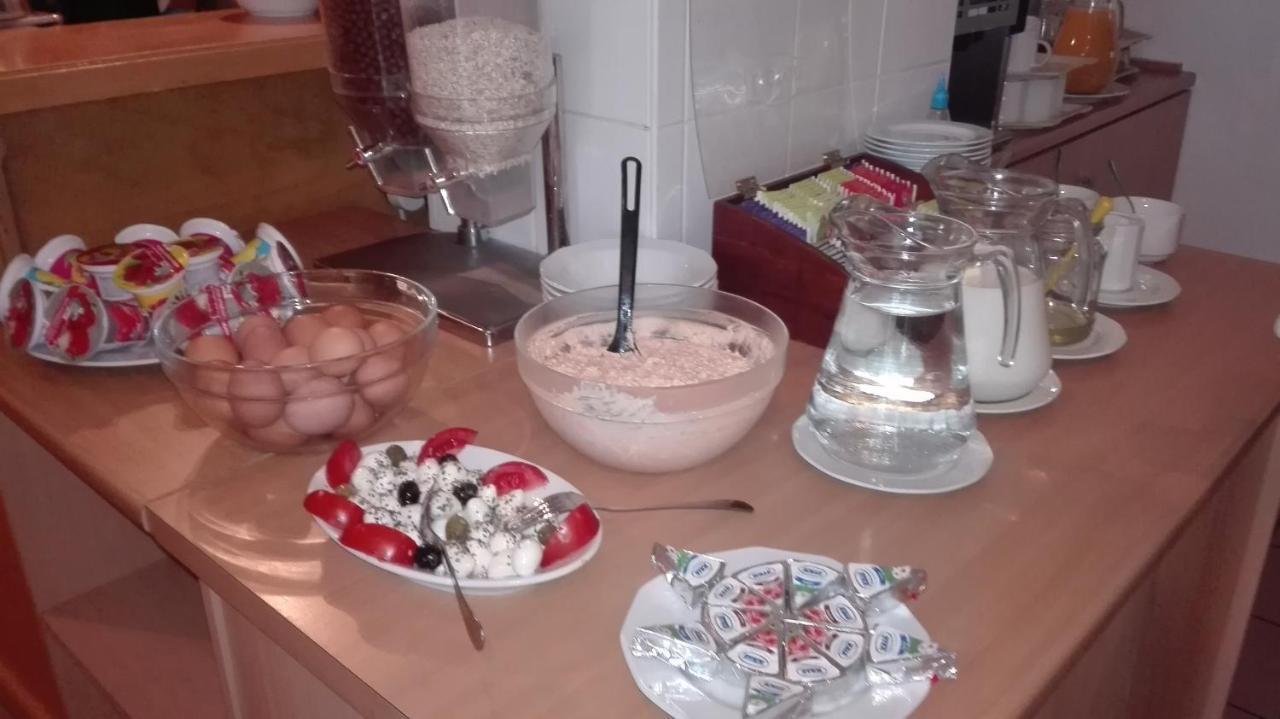 Hotel Holiday Siófok Eksteriør billede